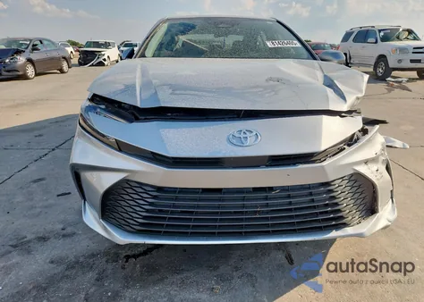 2025 Toyota Camry Xse z USA, uszkodzony, nr VIN 4T1DAACK9SU174772
